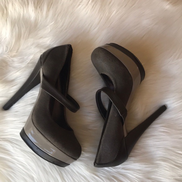 Jessica Simpson Platform Mary Jane {gray/patent} - Picture 2 of 6